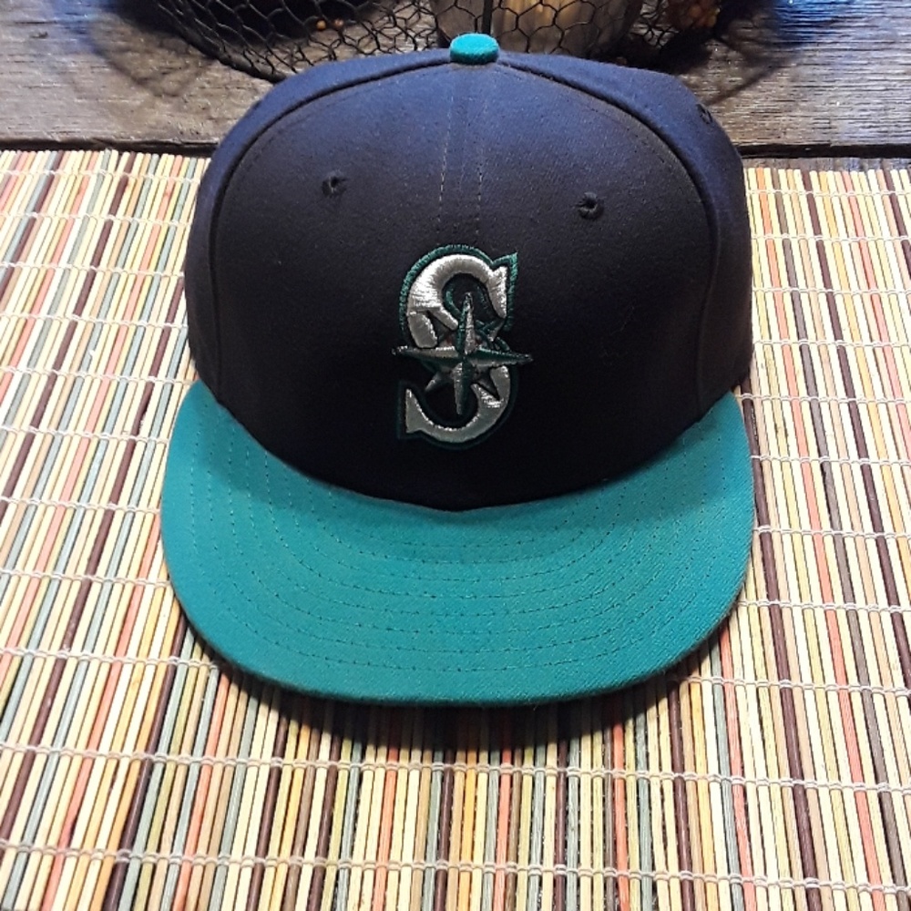 Hat - Picture 1 of 1